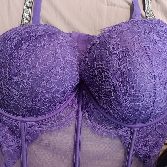 Victoria Secret Corset Bra - Picture 6 of 7